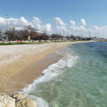 City Beach アパート *